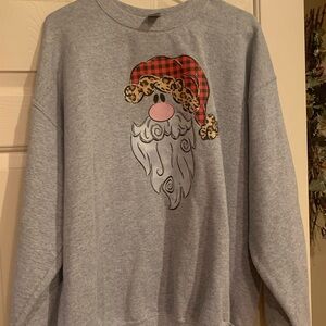 Womens Gray Santa Graphic Crewneck Sweatshirt